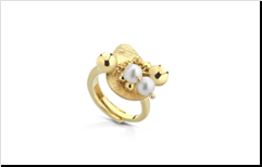 Anillo de Plata 925 laminado en ORO con perlas.