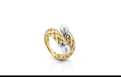 Anillo contrario de Plata 925 con Perlas.